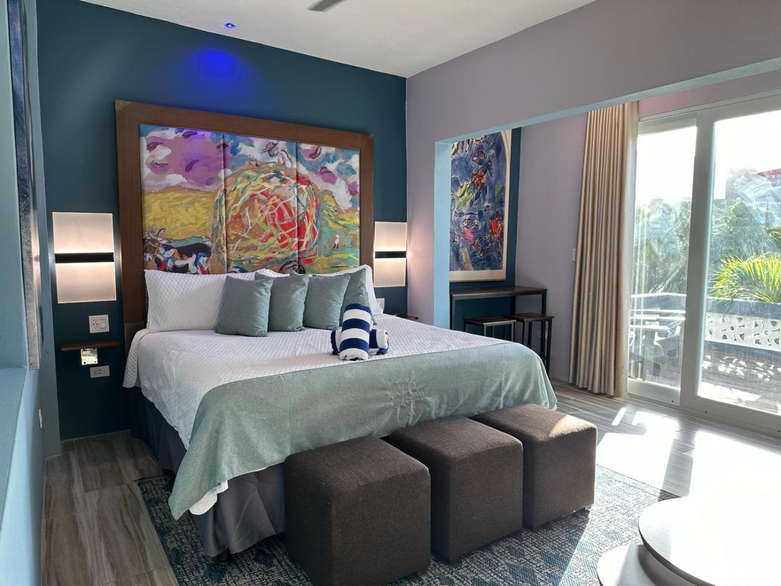 ויסקז Old Crow Hotel And Suites מראה חיצוני תמונה