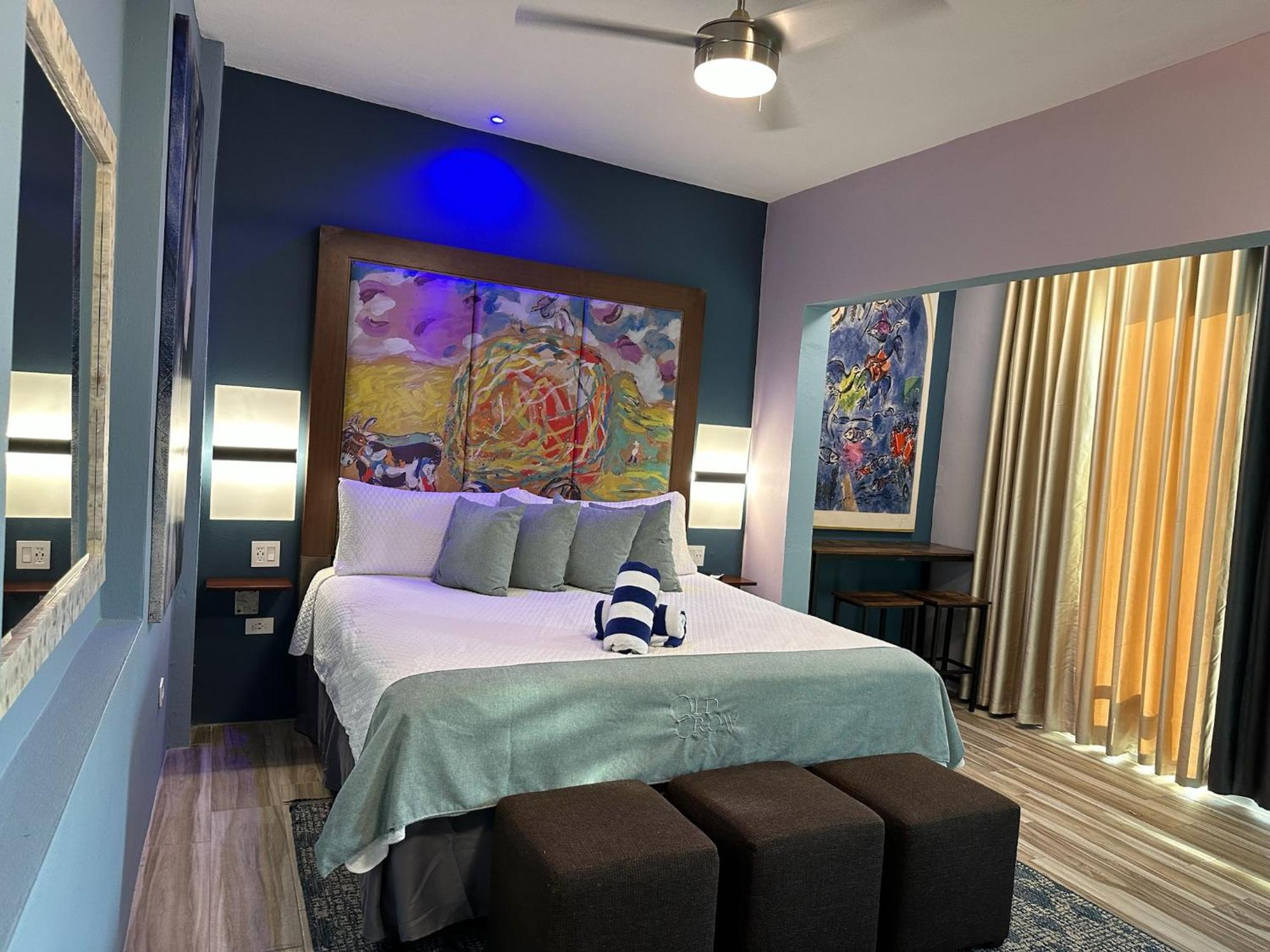 ויסקז Old Crow Hotel And Suites מראה חיצוני תמונה